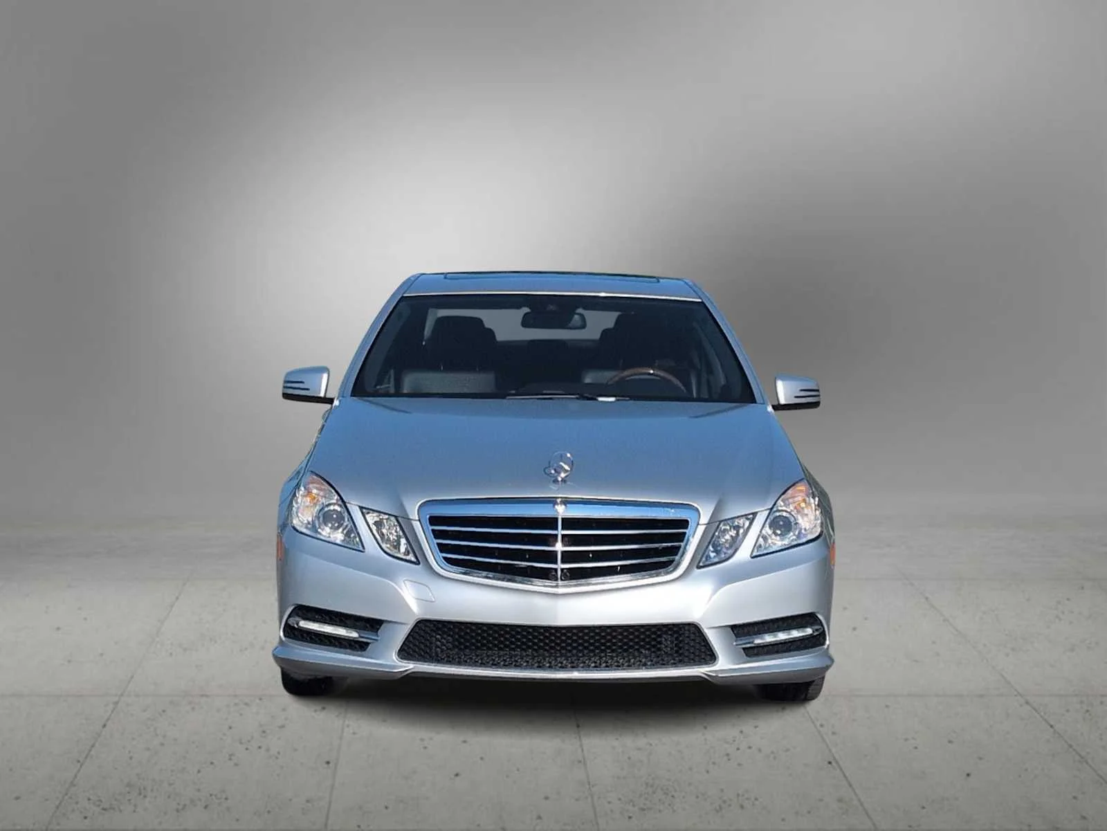 Used 2012 Iridium Silver Metallic Mercedes-Benz E 350 Sport image 3