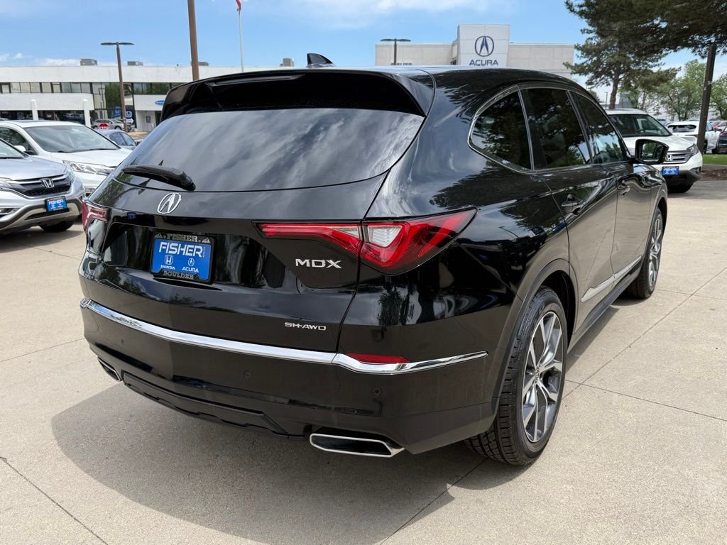 Used 2024 Majestic Black Pearl Acura Technology image 4