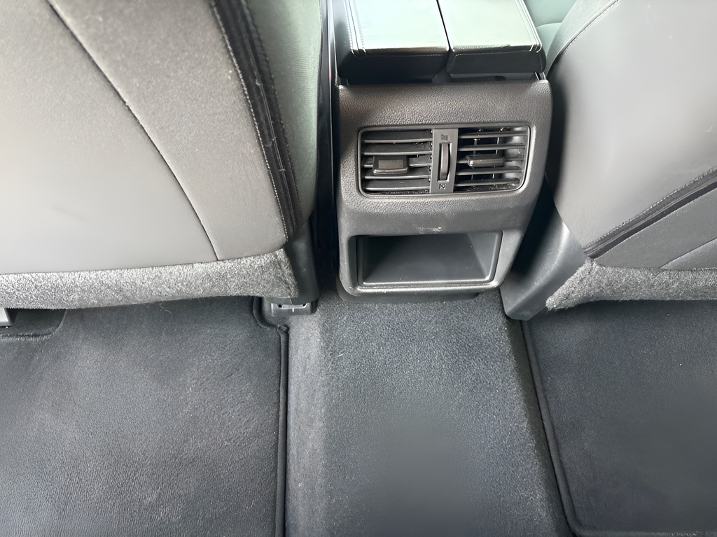 Used 2024 Silver Nissan S image 21