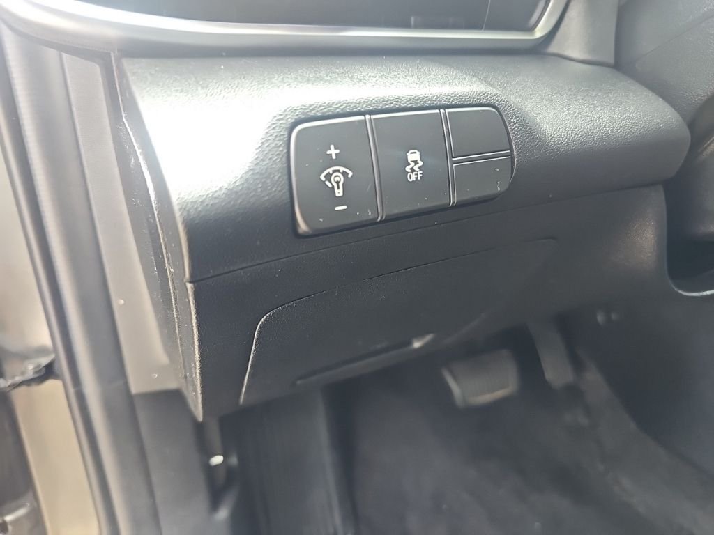 2024 Hyundai Elantra SEL - Photo 15