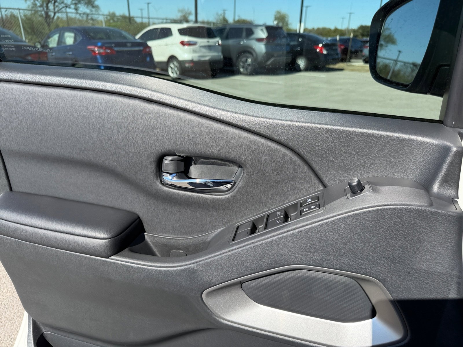 2026 Nissan Frontier SV - Photo 26