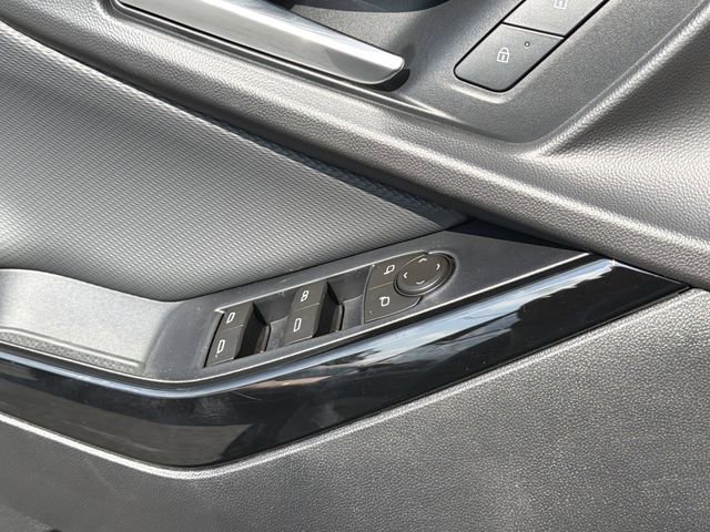 2026 Chevrolet Equinox LT - Photo 23