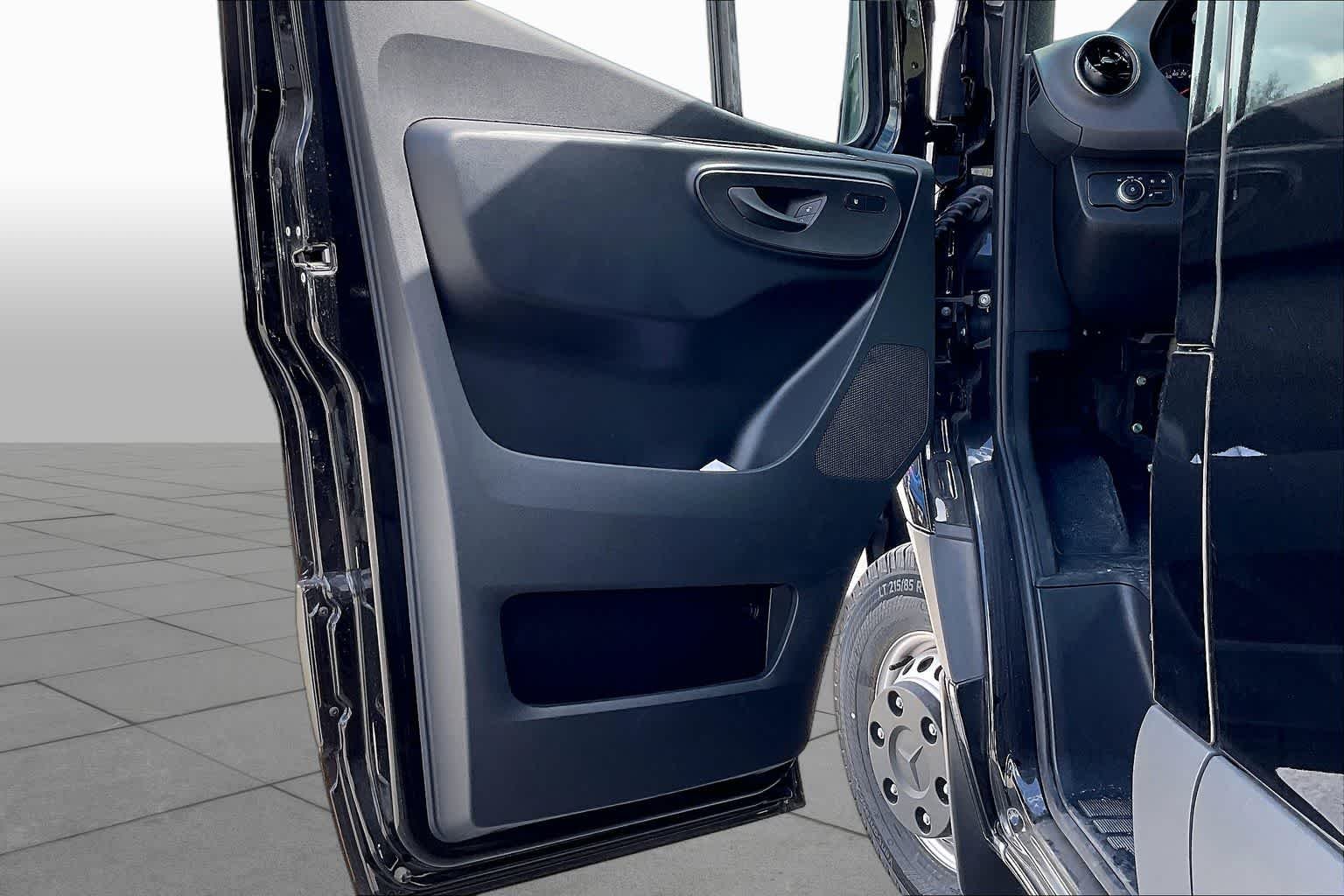 Used 2024 Jet Black Mercedes-Benz  image 20