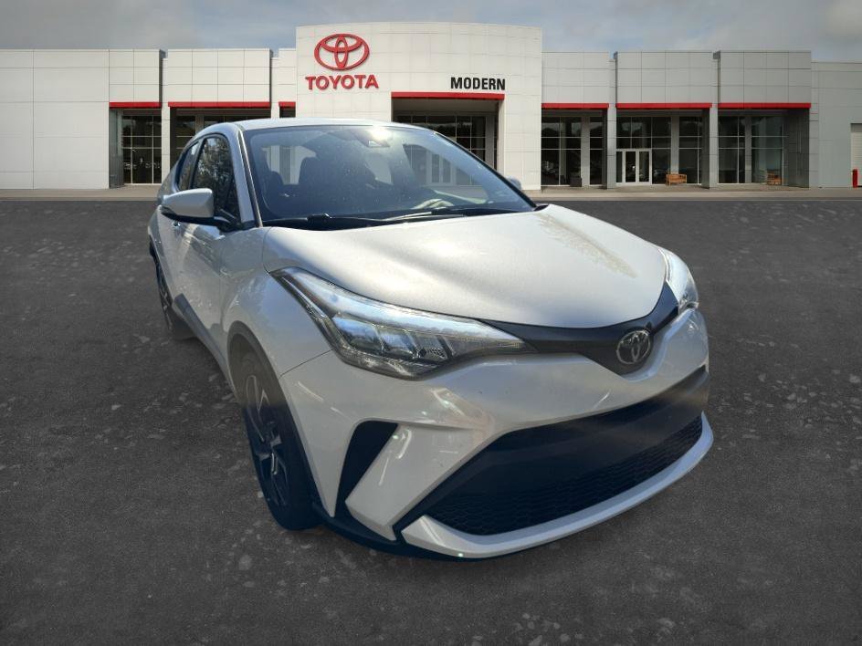 Used 2021 Blizzard Pearl Toyota XLE image 3