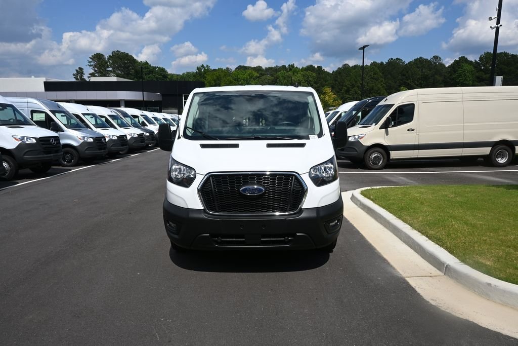 Used 2025 White Ford Base image 27