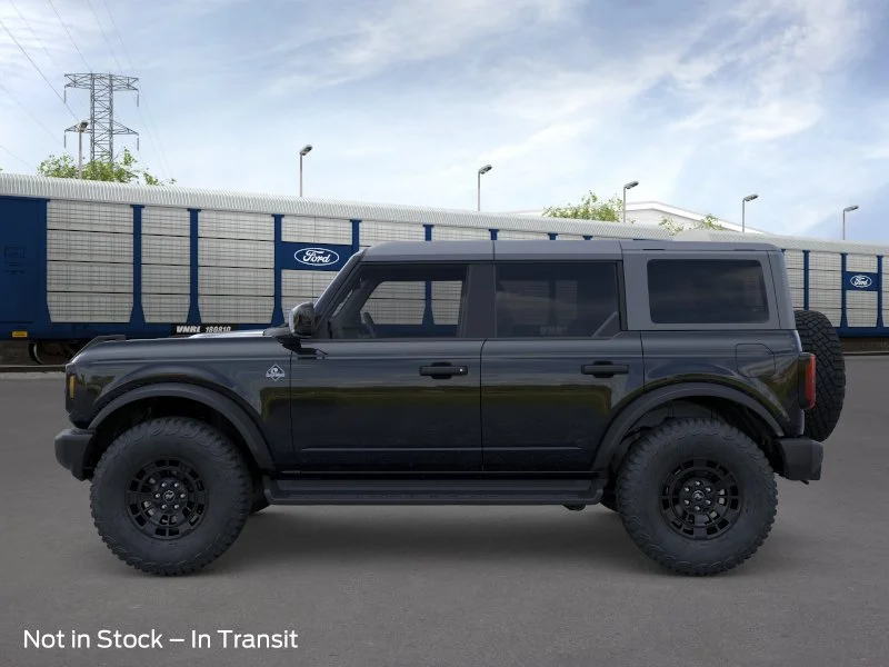 New 2026 Shadow Black Ford Outer Banks® image 3