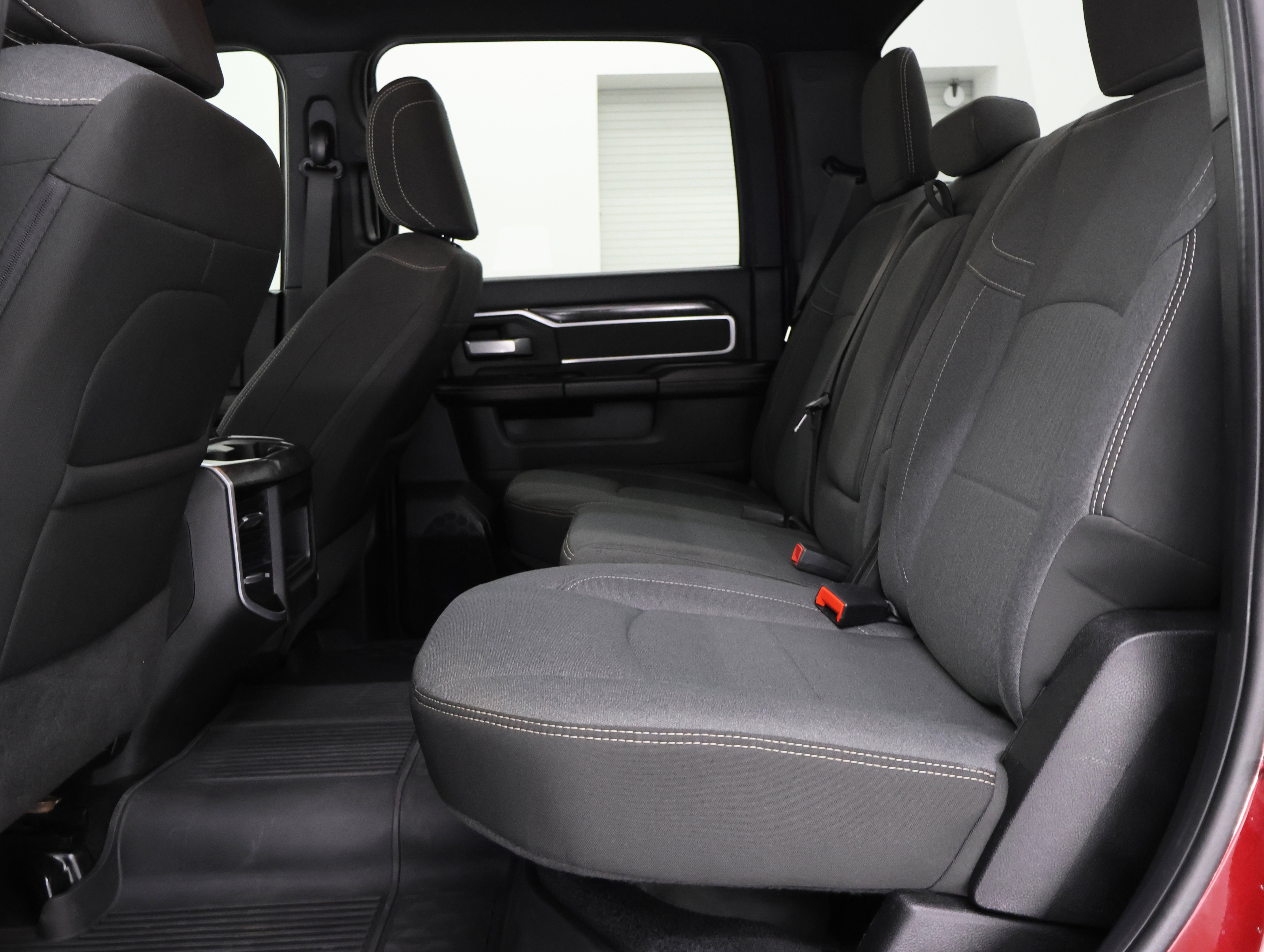 Used 2023 Delmonico Red Pearlcoat Ram 4x4 Crew Cab Big Horn DRW: CREW-LONG-DRW-BIG HORN LVL 1-NIGHT-6.7L DIESEL-NAV-4WD-1 OWNER image 9