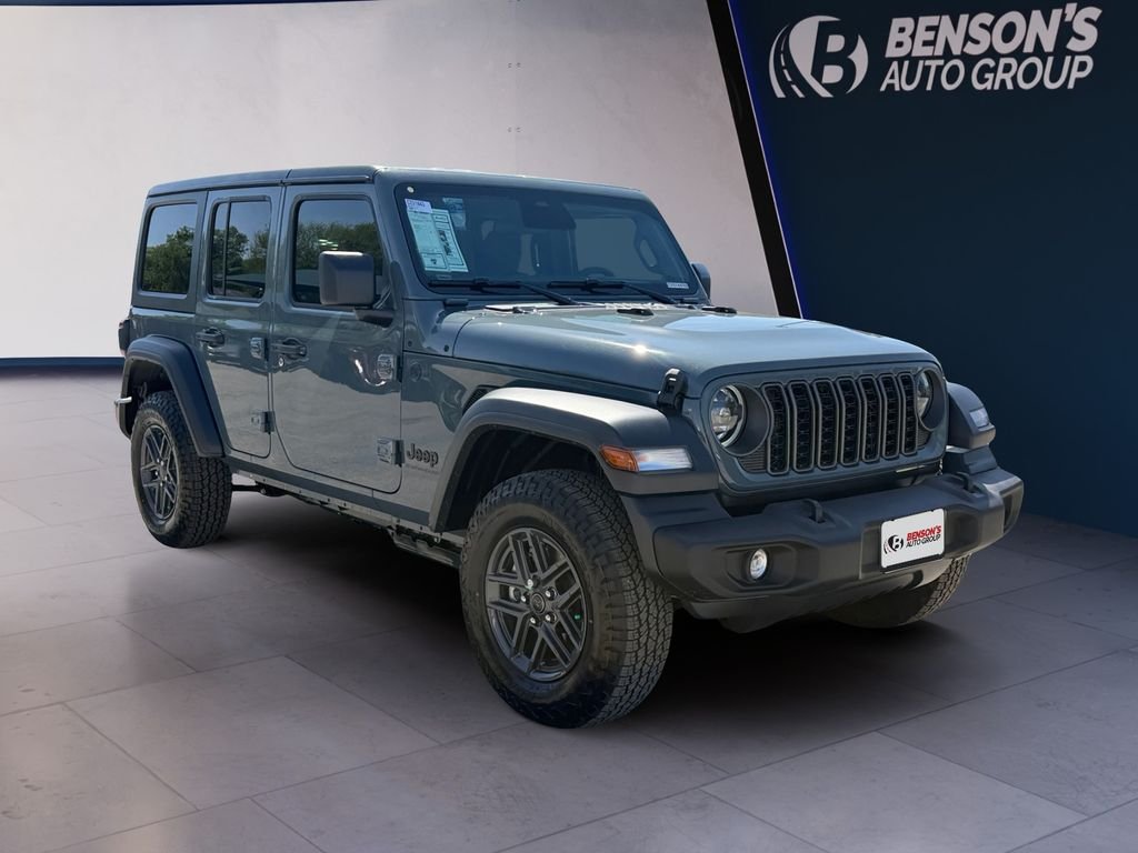 New 2026 Anvil Clear-Coat Exterior Paint Jeep Sport S image 7