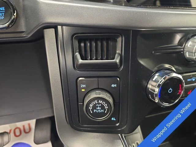 New 2026 Agate Black Metallic Ford XLT image 32