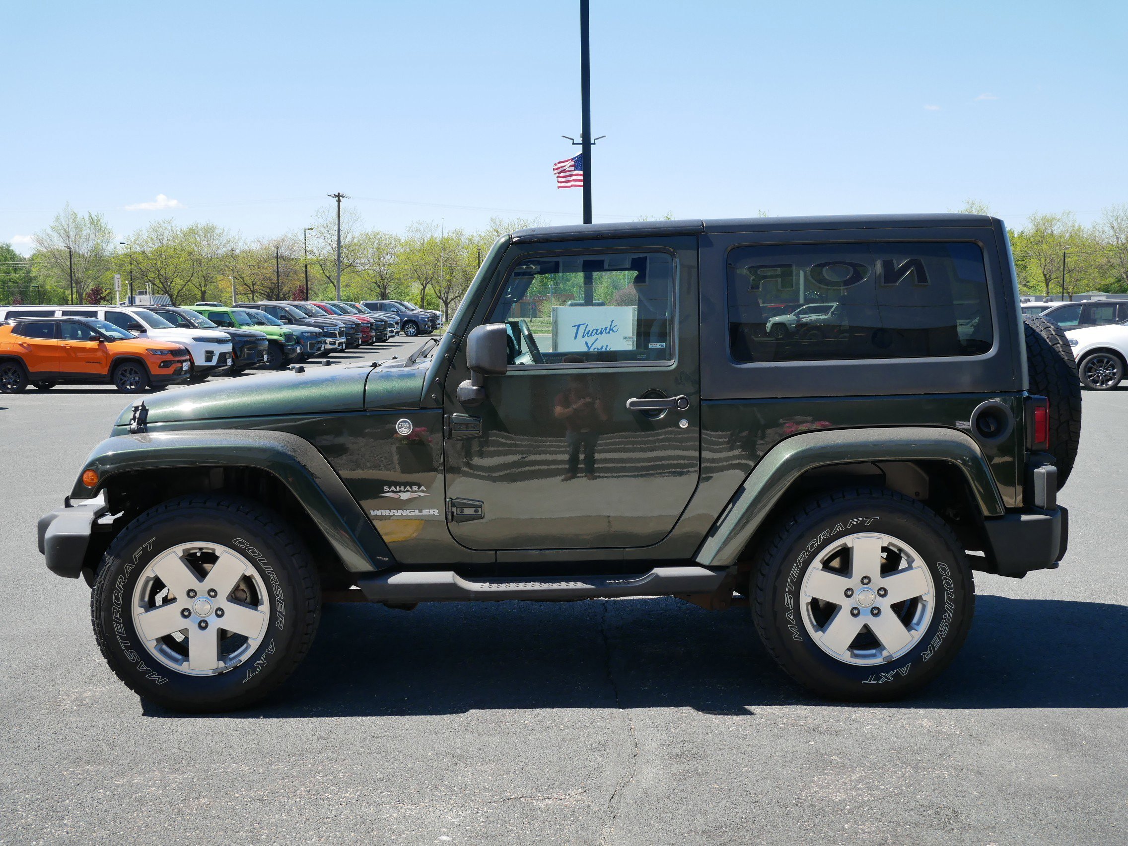 Used 2011 Natural Green Pearl Jeep Sahara image 5