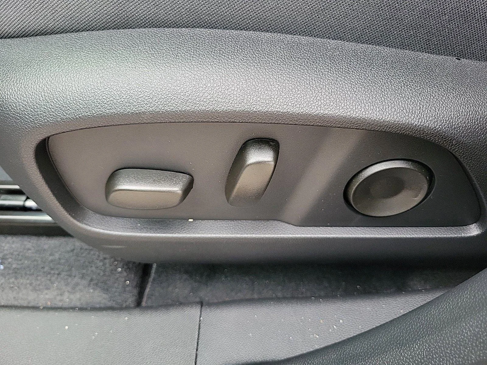 2026 GMC Terrain AT4 - Photo 16