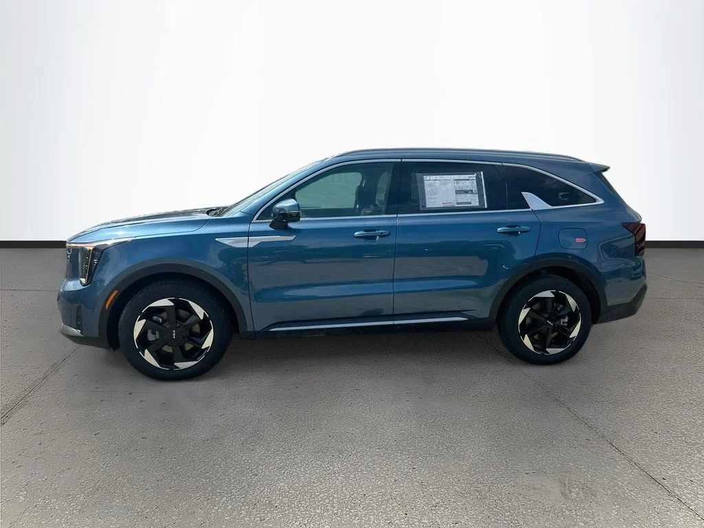 New 2026 Mineral Blue Kia EX image 4