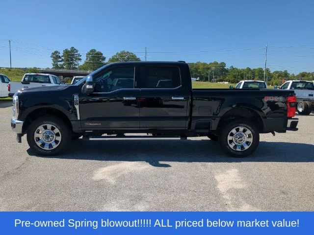 Used 2024 Black Ford Lariat image 10