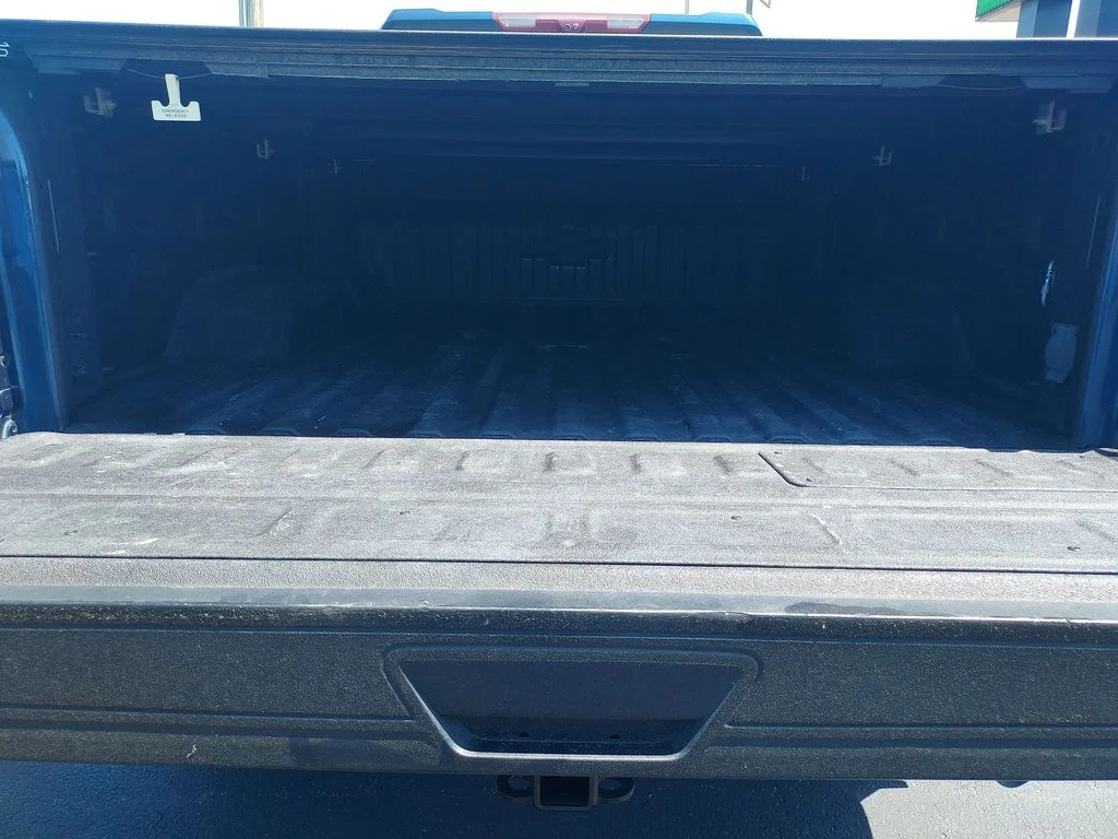 Used 2022 Blue Chevrolet LTZ image 29