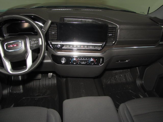 Used 2024 Sterling Metallic GMC Elevation image 15