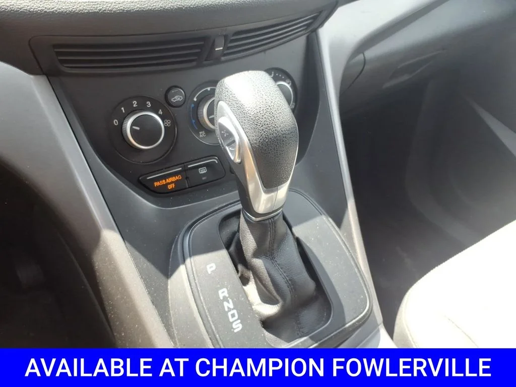 Used 2015 Black Ford SE image 18