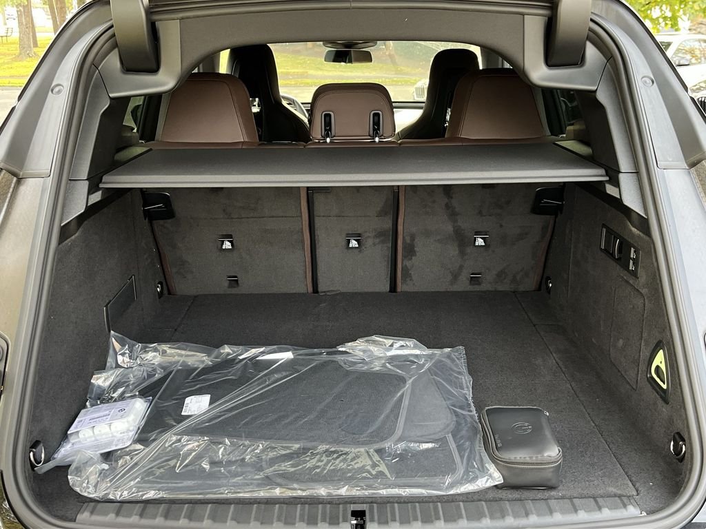 2026 BMW iX 45 - Photo 23