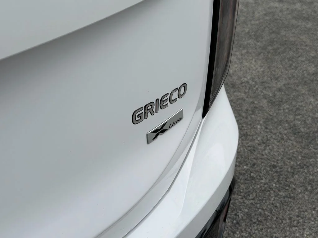 Used 2025 White Kia SX-Prestige X-Line image 15
