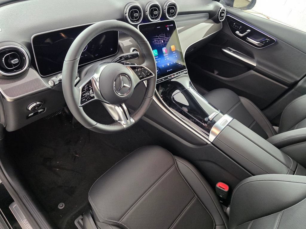 New 2026 Obsidian Black Metallic Mercedes-Benz GLC 300 image 22