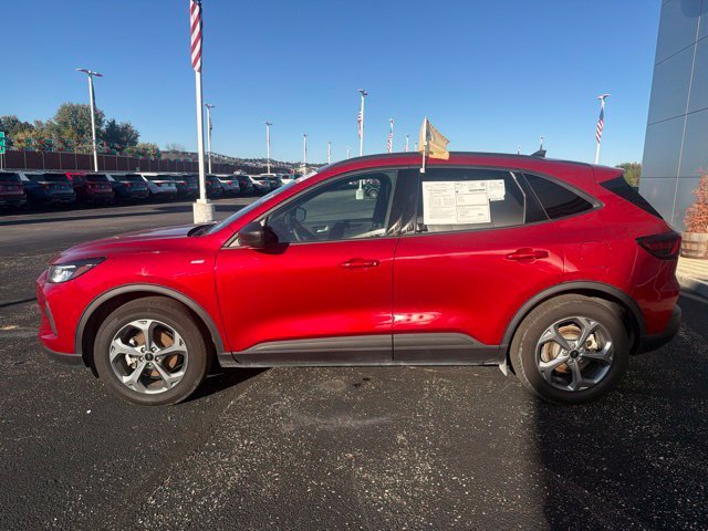 Certified Used 2025 Red Metallic Ford ST-Line image 7