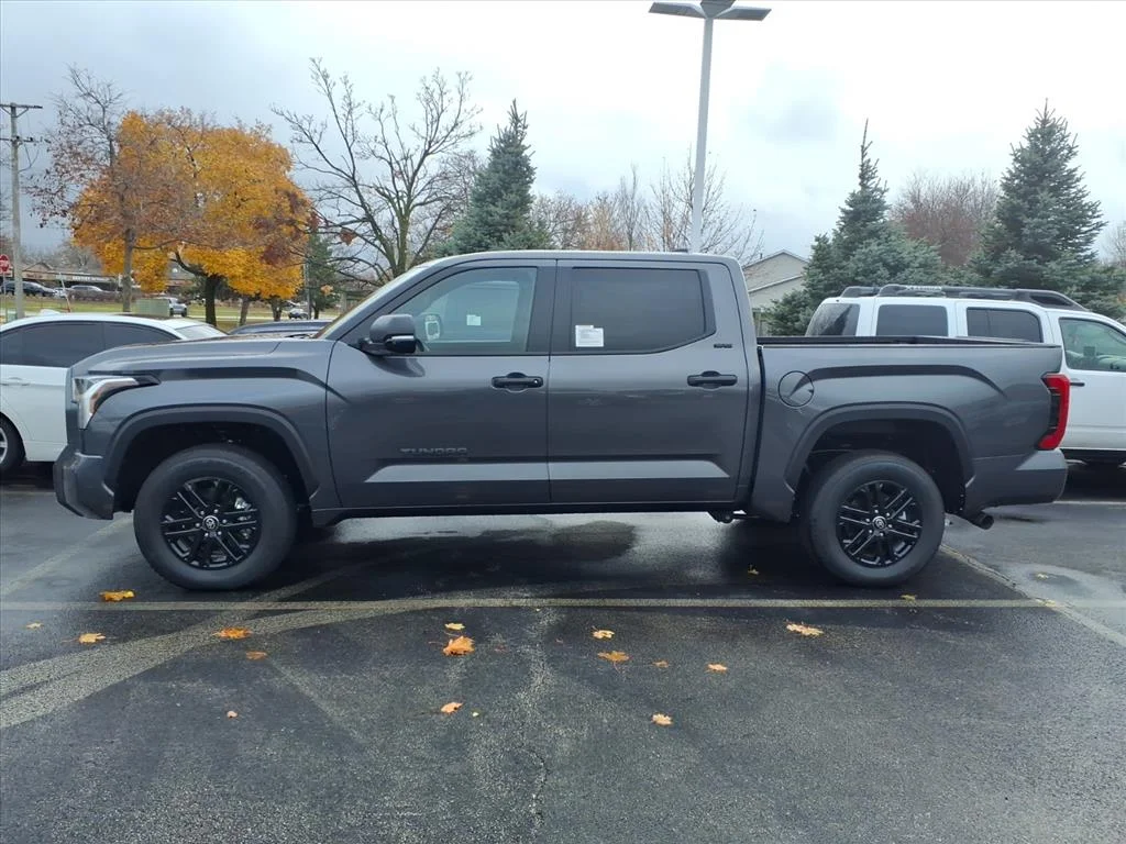 2026 Toyota Tundra SR5 - Photo 2