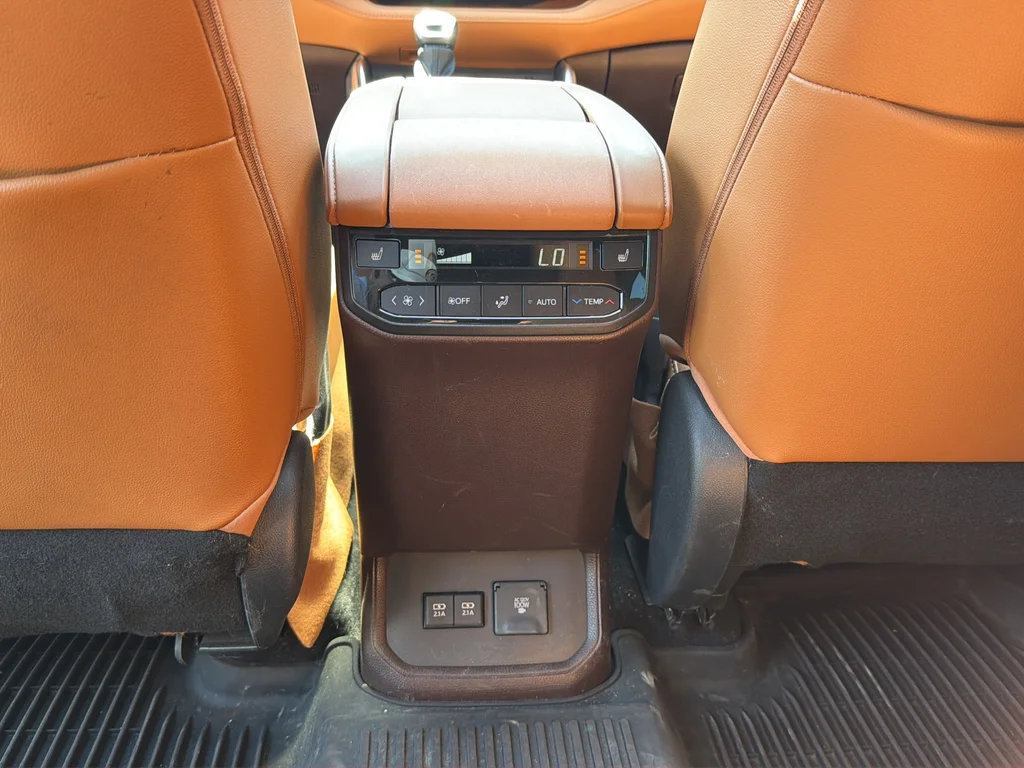 Used 2021 Blue Toyota Platinum image 32