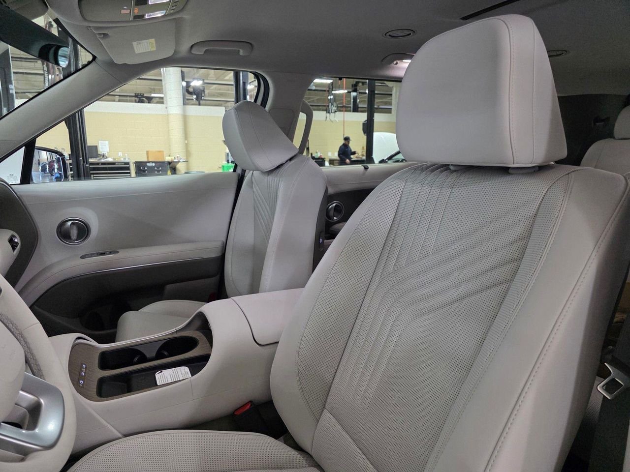 New 2027 Wc9 Hyundai Blue SEL 7P image 23