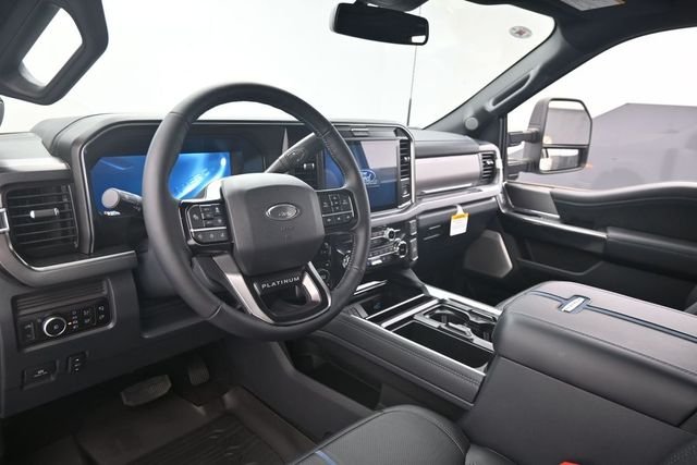 New 2026 Star White Metallic Tri-Coat Ford F-350® Platinum® image 72