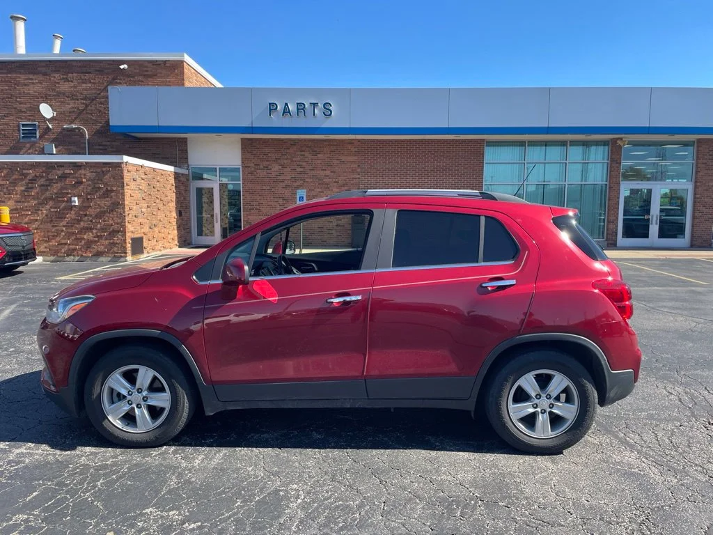 Used 2020 Red Chevrolet LT image 2