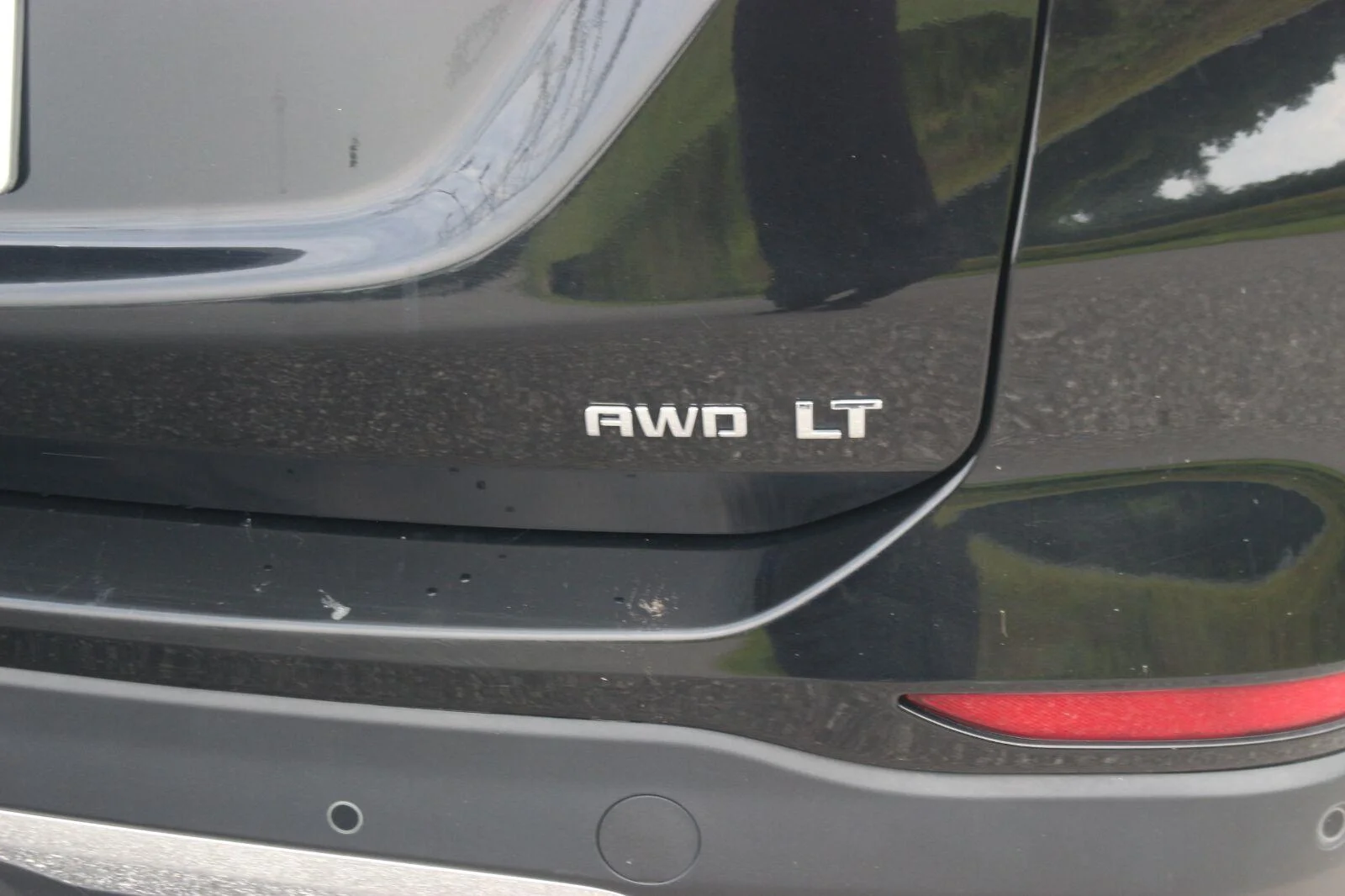 Used 2024 Mosaic Black Metallic Chevrolet LT image 11