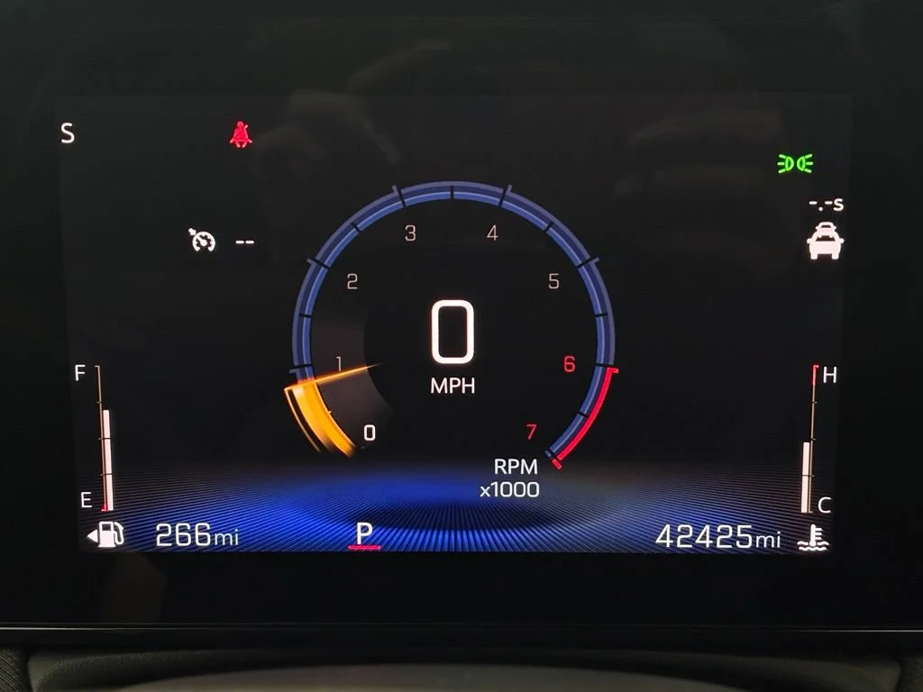 Used 2025 Sterling Gray Metallic Chevrolet LT image 18