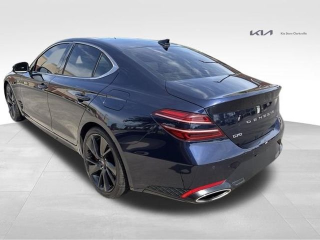 Used 2023 Capri Blue Genesis 3.3T image 6