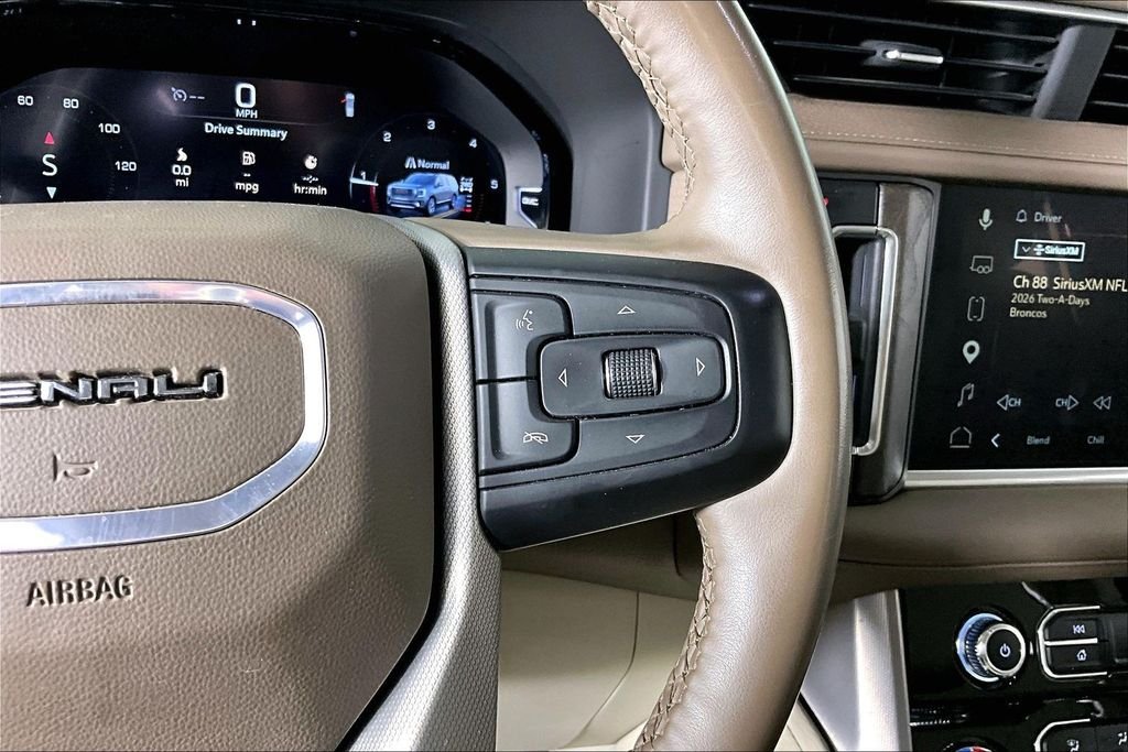 Used 2024 White GMC Denali image 11