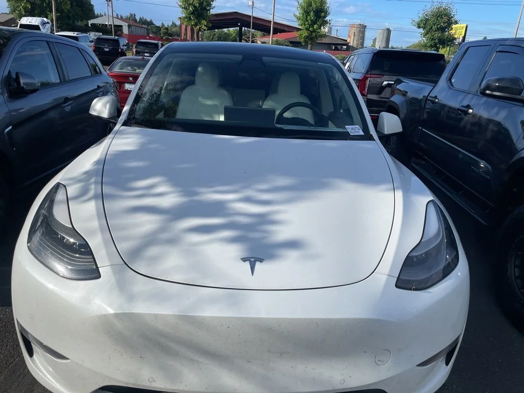 Used 2022 Pearl White Multi-Coat Tesla Performance image 2