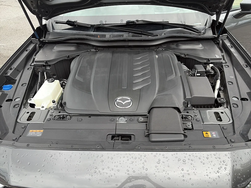Used 2024 Machine Gray Metallic Mazda  image 37