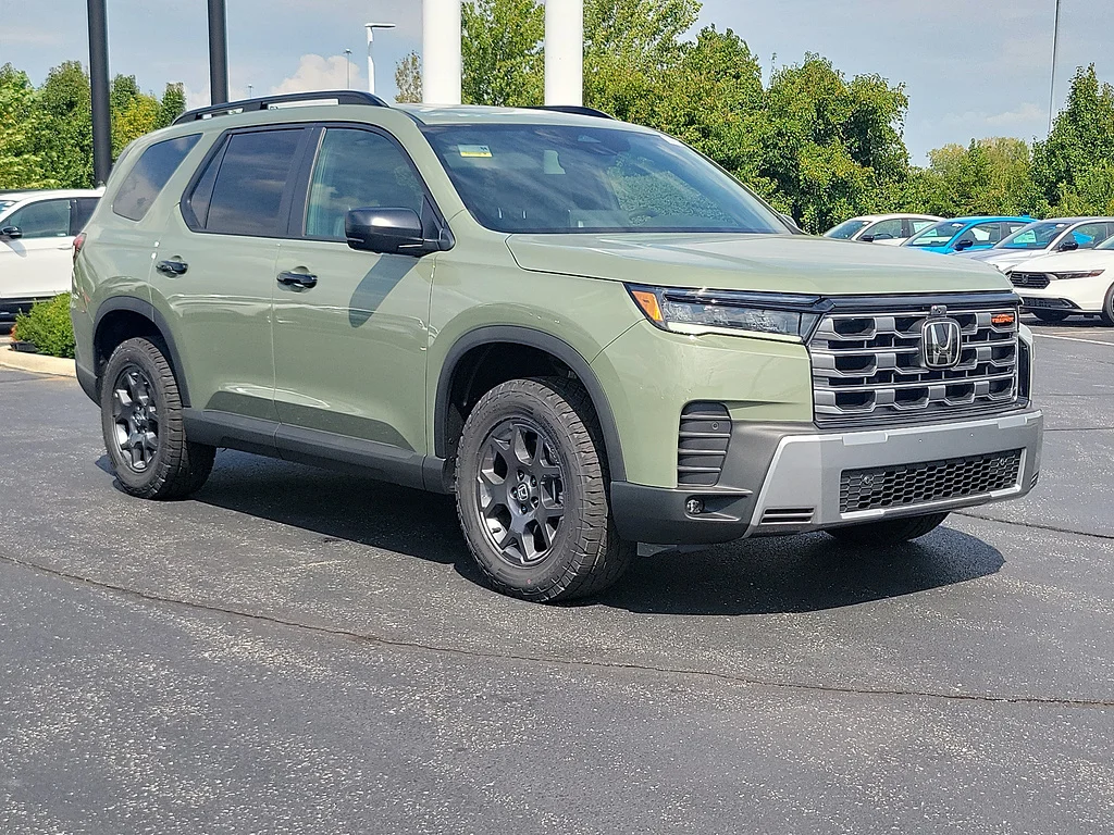 New 2026 Ash Green Metallic Honda TrailSport image 17