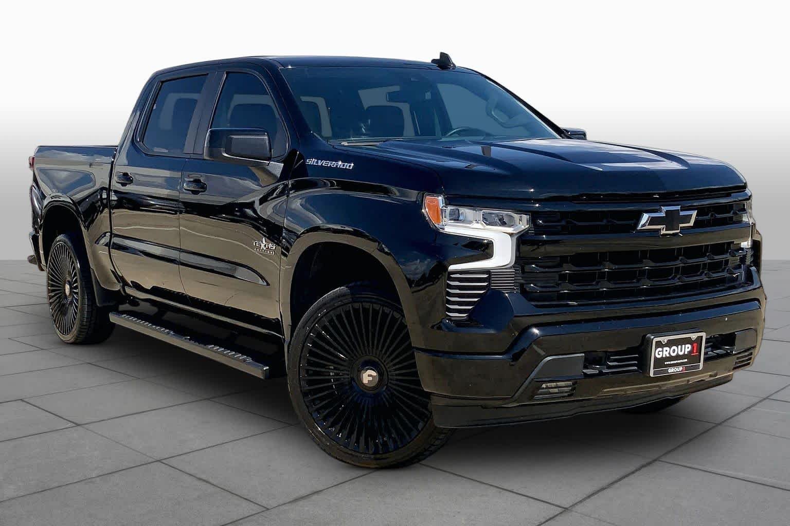 Used 2023 Black Chevrolet RST image 3