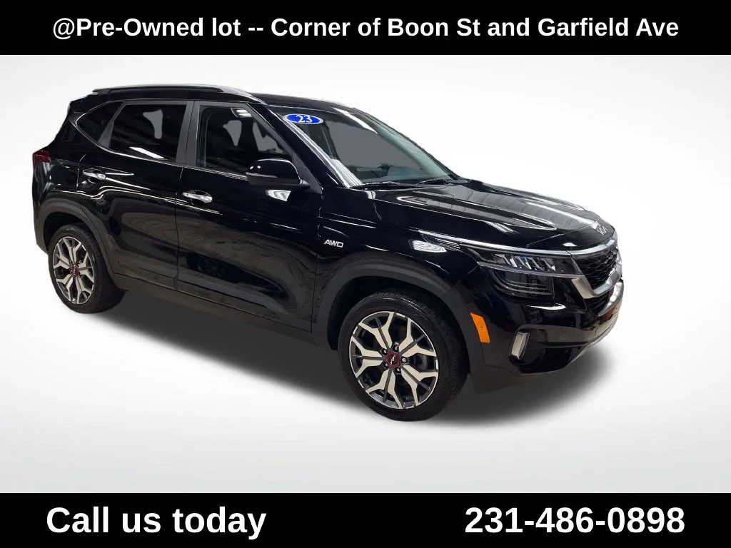Used 2023 Black Kia SX image 10