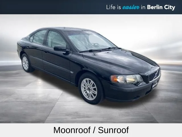 2004 Volvo S60 2.4's photo