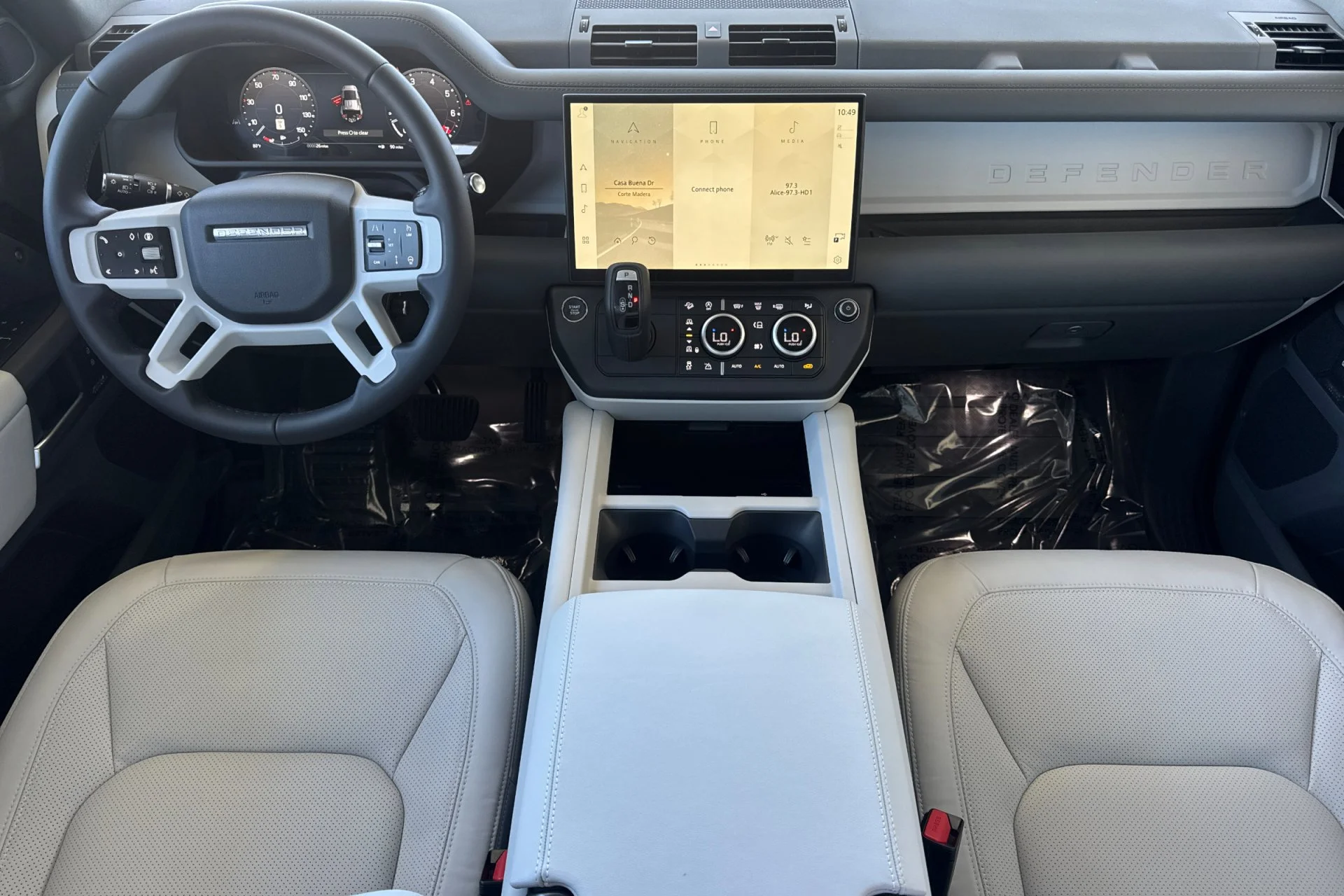 New 2026 WOOLSTONE GREEN Land Rover X-Dynamic SE image 3