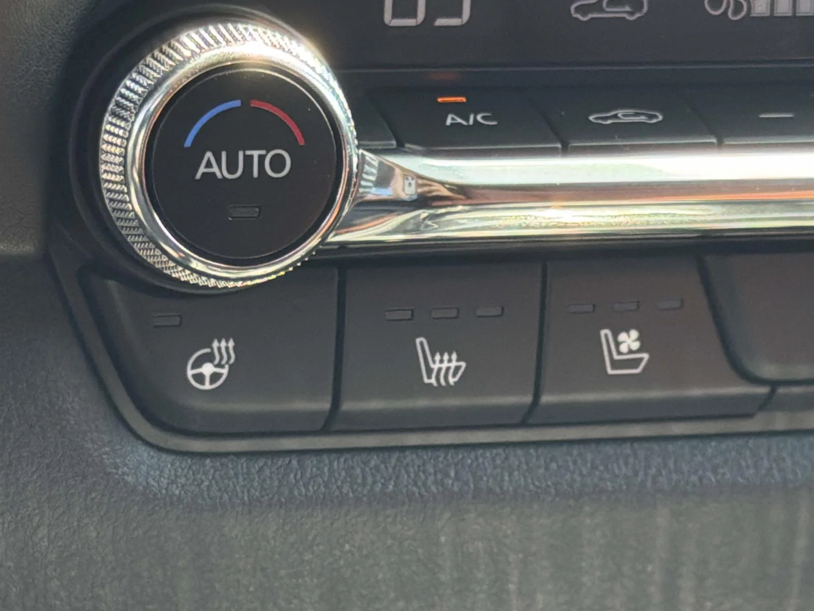 New 2026 Wind Chill Pearl Mazda 2.5 S Premium AWD image 16