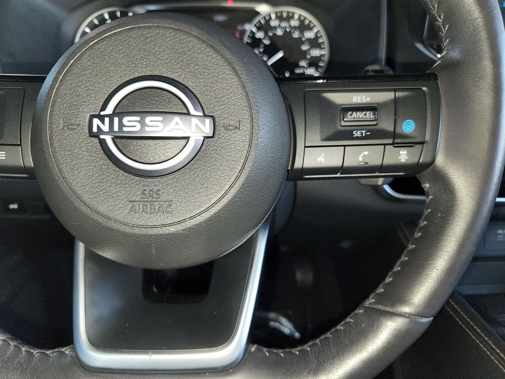 Certified Used 2022 Silver Nissan SL image 25