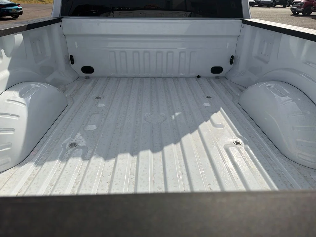 New 2027 Oxford White Ford F-250® XL image 8