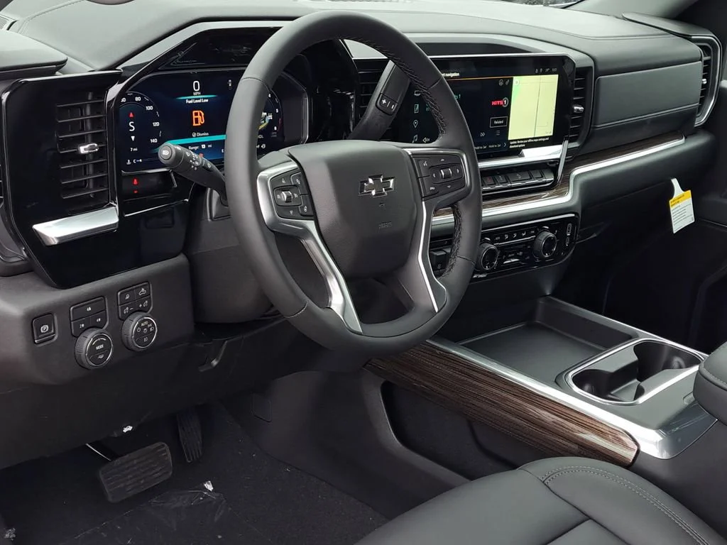 2026 Chevrolet Silverado 3500 HD LT - Photo 7