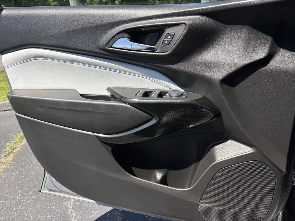 Used 2024 Sterling Gray Metallic Chevrolet LT image 14