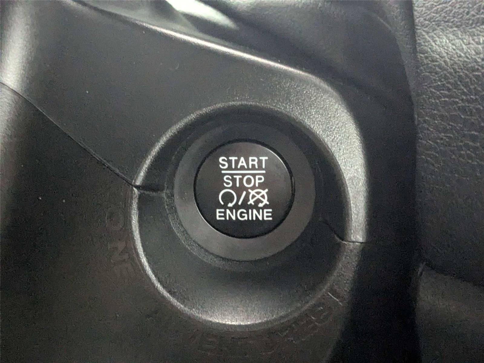 Used 2022 Sting-Gray Clearcoat Jeep Sport image 28