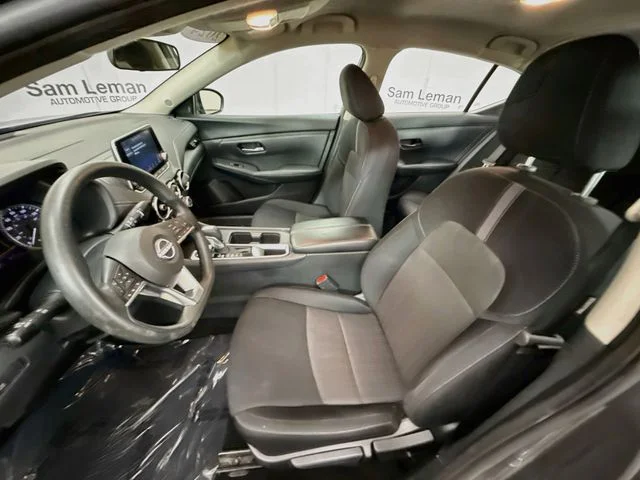Used 2024 Gray Nissan SV image 19