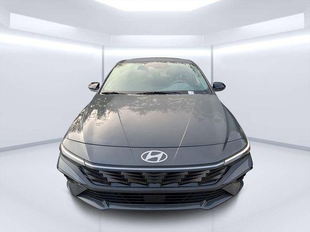 New 2026 Gray Hyundai SEL Sport image 8