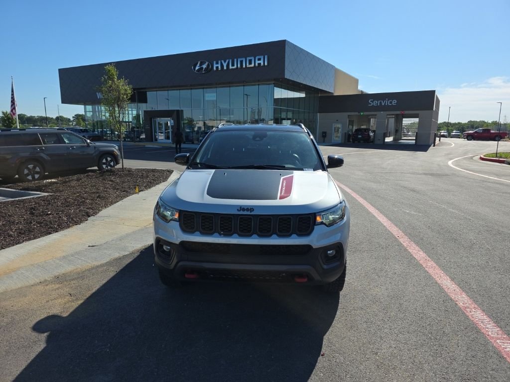 Used 2026 Jeep Compass Trailhawk with VIN 3C4NJDDN5TT182432 for sale in Kansas City