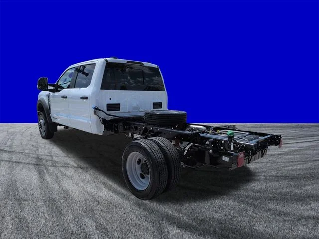 New 2026 Oxford White Ford F-450® XL image 6